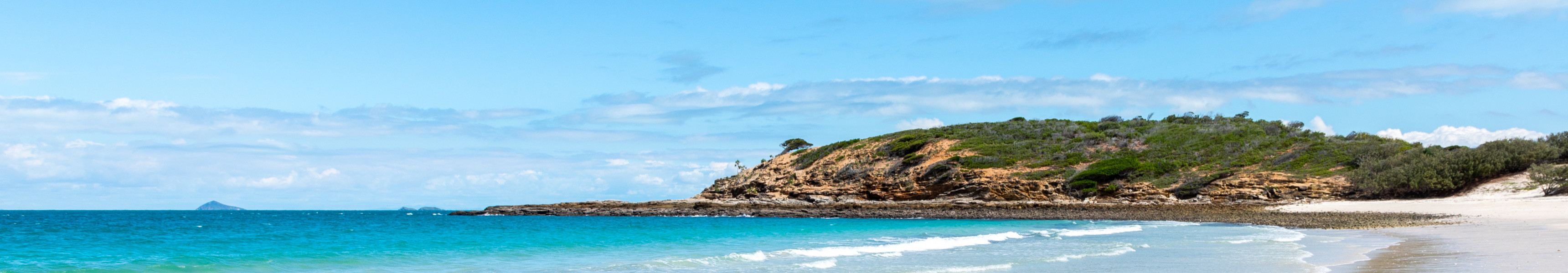  Long Beach an der Great Keppell Island in Queensland, Australien. 